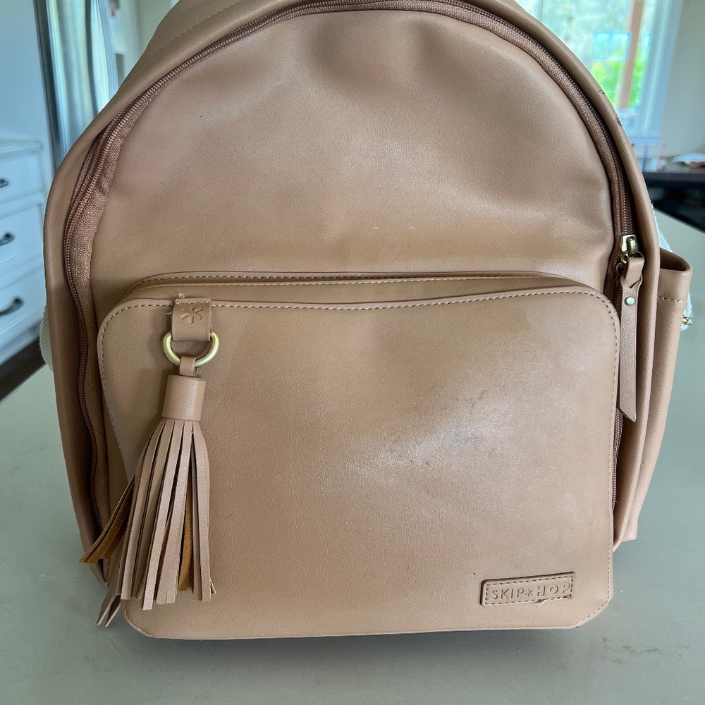 Skip hip diaper bag